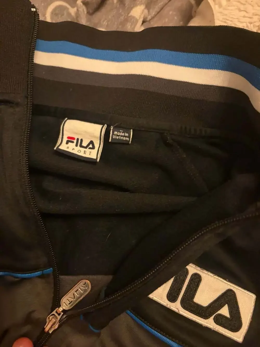 Vintage FILA Sport Italia Track Soccer Jacket Black Gray Blue Quality Embroidere